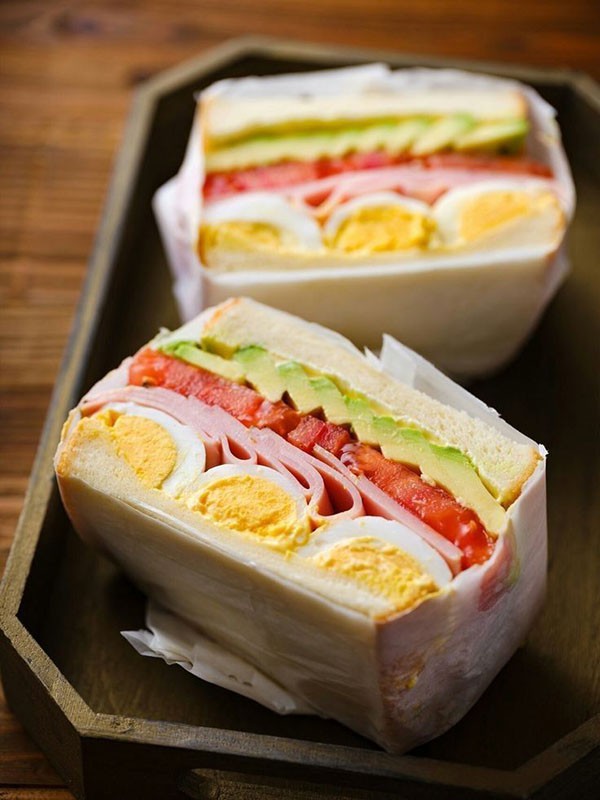 In Giấy Gói Bánh Mì Sandwich: Gói Trọn Hương Vị Ẩm Thực